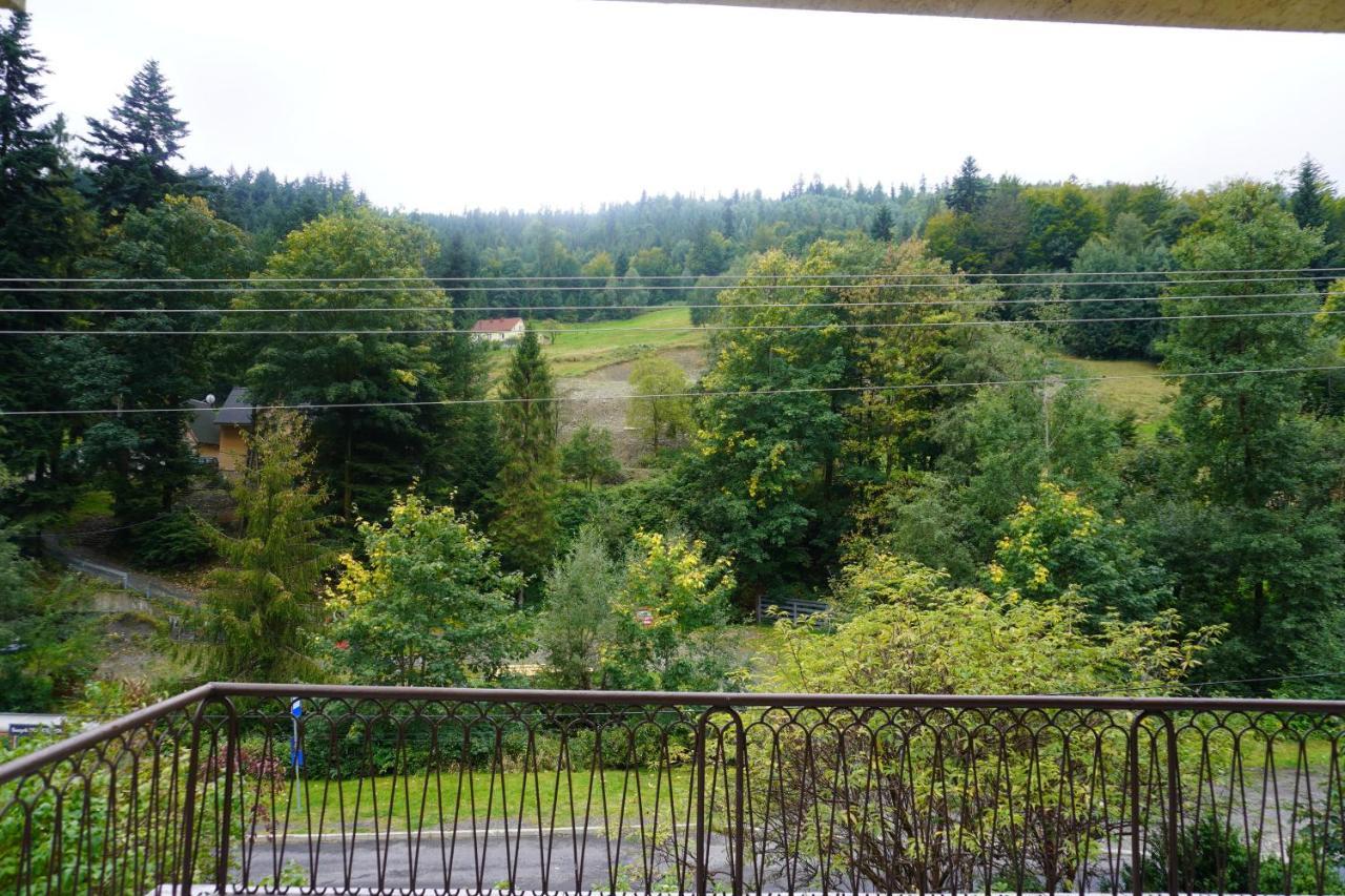 Hotel Pokoje Nad Potokiem Szczyrk Esterno foto